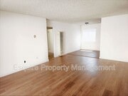 Photo - 2056 N Ventura Rd Unit #2