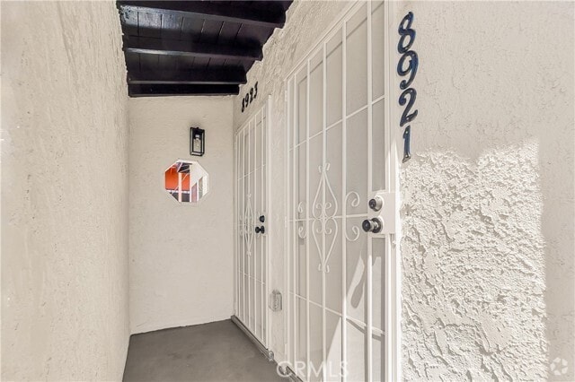 Building Photo - 8923 Wadsworth Ave Rental