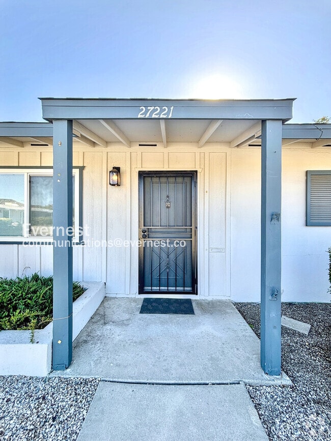 Building Photo - 27221 Sun City Blvd Rental