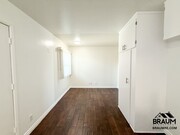 Photo - 15634 Leadwell St Apartment Unit 12