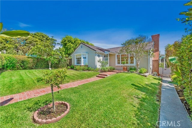 Building Photo - 333 Locust St