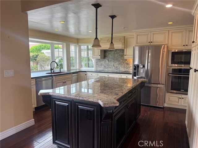 Photo - 6402 Cantiles Ave