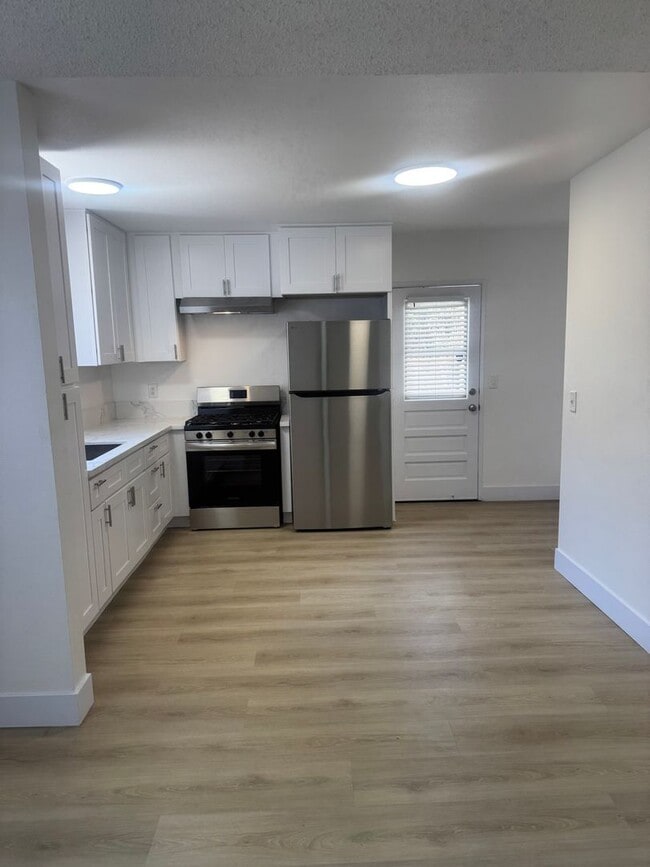 Building Photo - 772 N Mallard St Unit 3