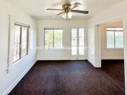 Photo - 1618 E 4th St