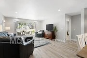 Photo - 516 E Ave