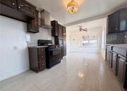 Photo - 11950 Lee Ave