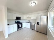 Photo - 11523 Menlo Ave Unit D