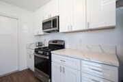 Photo - Remodeled 1 Bedroom in Pacific Beach | Jus... Apartment Unit 954