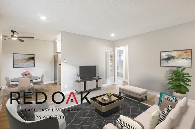 Building Photo - 15405 Vanowen St Unit 6