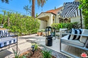 Photo - 738 Westmount Dr
