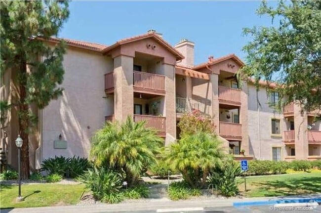 Building Photo - Rancho Bernardo 1 Bedroom Condo For Lease ...