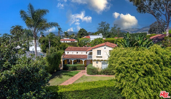 Photo - 731 San Vicente Blvd