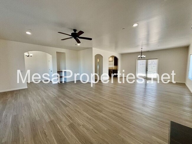 Photo - 6087 Elsinore Rd