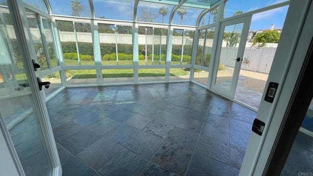 Photo - 719 Diamond Dr