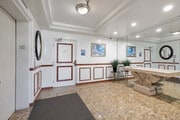 Lobby - Cloverdale Apartments