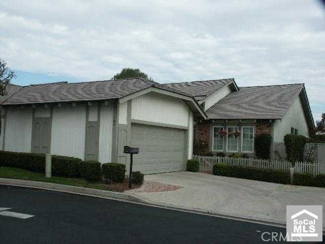 Building Photo - 1041 Regis Way Rental