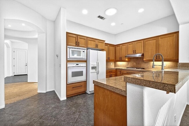 Photo - 41 Vista Mirage Way