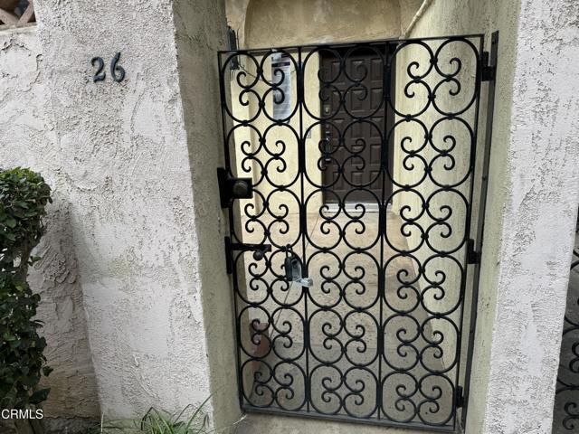 Photo - 113 N Almansor St