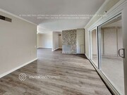Photo - 378 W 53rd St House