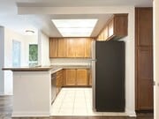 Photo - 432 Edgehill Ln
