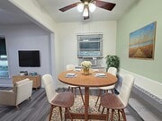 Photo - 504 N Hollywood Way