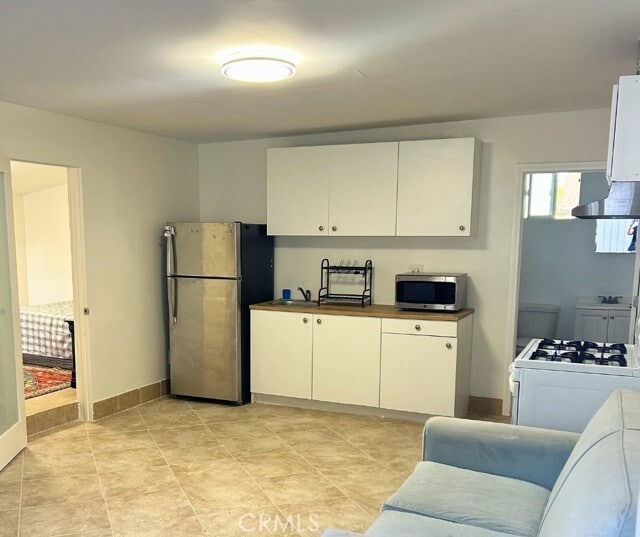 Photo - 7758 Eton Ave