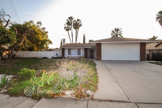 Photo - 25899 Amapolas St House