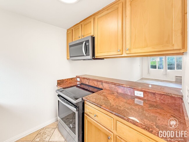 Photo - Updated 2BR/1.5BA Condo in Spring Valley A... Unit E2