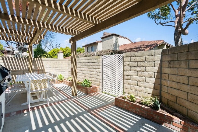 Photo - Beautiful Furnished Home in Seaside Villas...