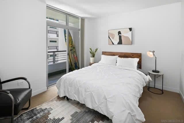 Photo - 425 W Beech St Unit Fully Furnished