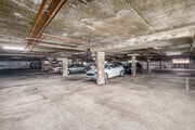 Community Underground Parking - Villa D'Roga