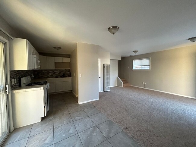 Photo - 450 N Taylor St Unit B