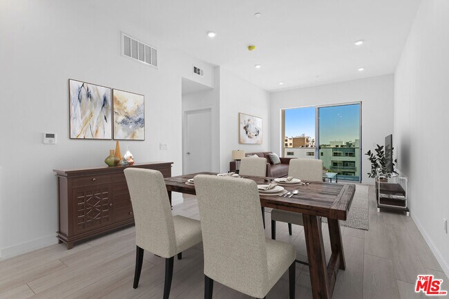 Photo - 1650 Sawtelle Blvd Unit 209