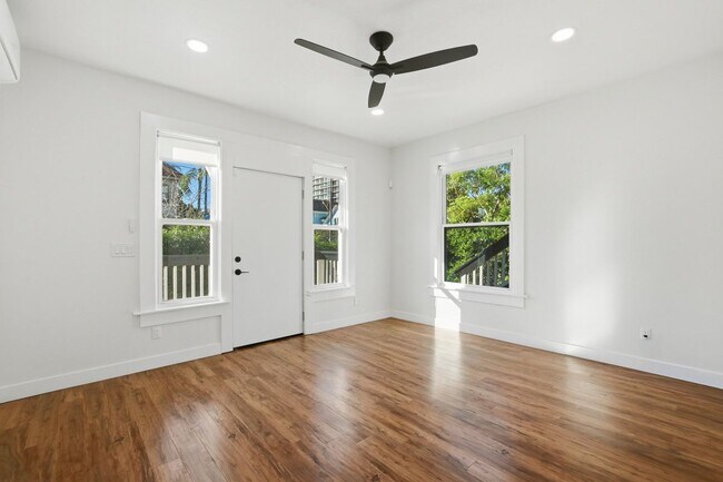 Photo - 312 Brookes Ave Unit A2