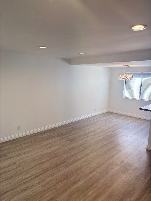Building Photo - 14715 Saticoy St Rental