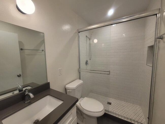 Photo - 1841 S. Manhattan Pl