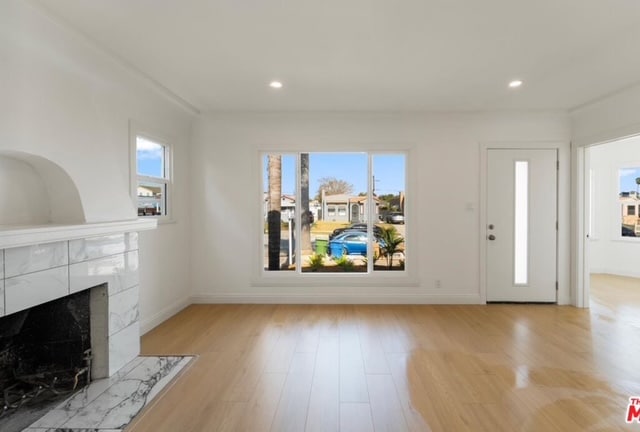 Photo - 552 W 99th St