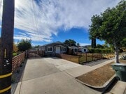 Photo - 648 W Howard St