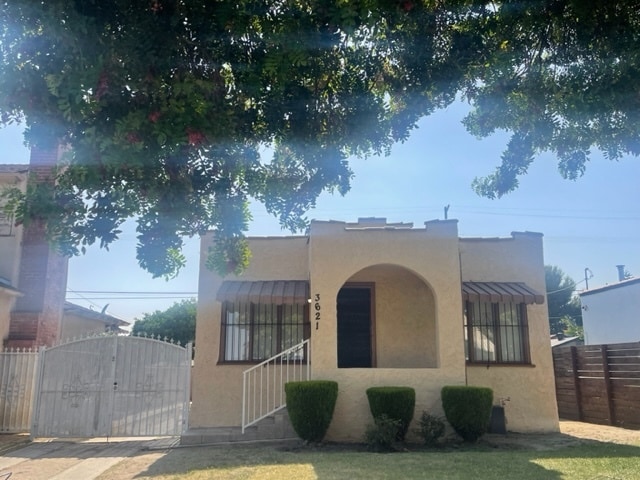 Front view - 3621 Cimarron St House