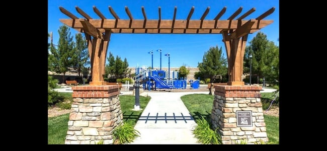 Photo - 1608 Gazebo Ln