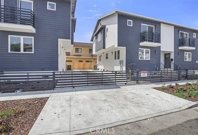 Photo - 4114 Oakwood Ave