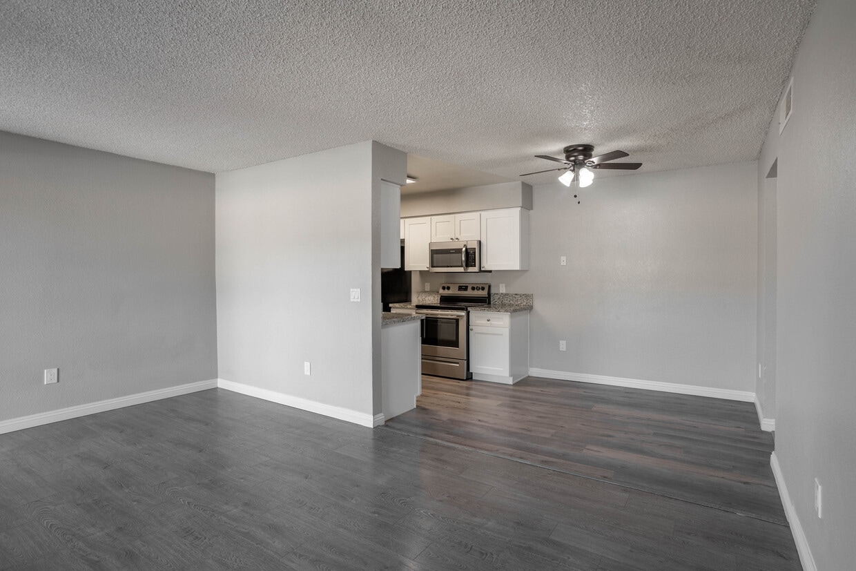 3D Tour - Falcon Pointe Apartments