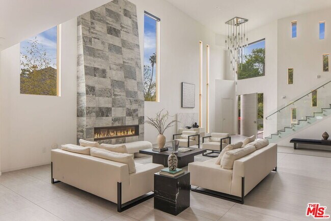 Photo - 12443 Sunset Blvd