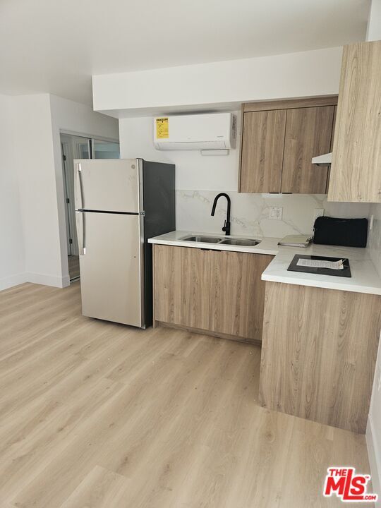 Photo - 3207 W 18th St Unit #3