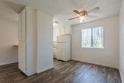 2BR, 2BA - 667 SF - Sunset Trails Apartments