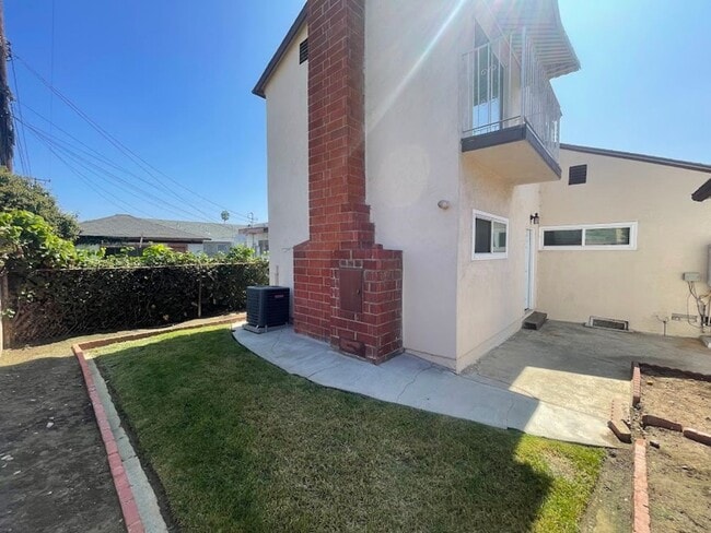 Photo - 1813 W Arbutus St Unit ADU