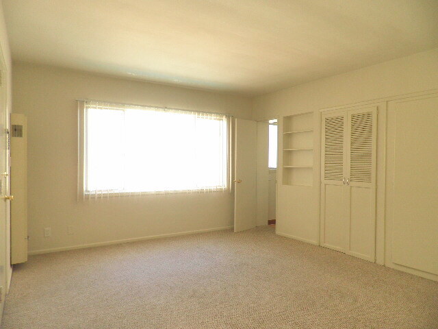 Floor Plan - Efficiency