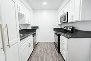 Photo - 816 S. Bundy Dr Apartments
