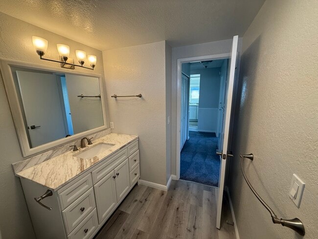 Photo - 4831 Dorrance Way Unit B