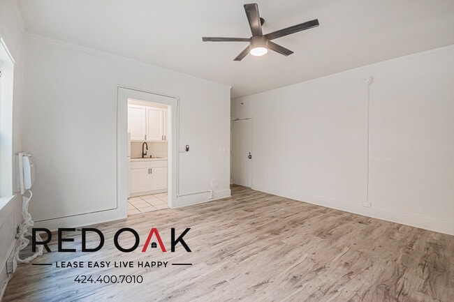 Photo - 816 S Park View St Unit 103